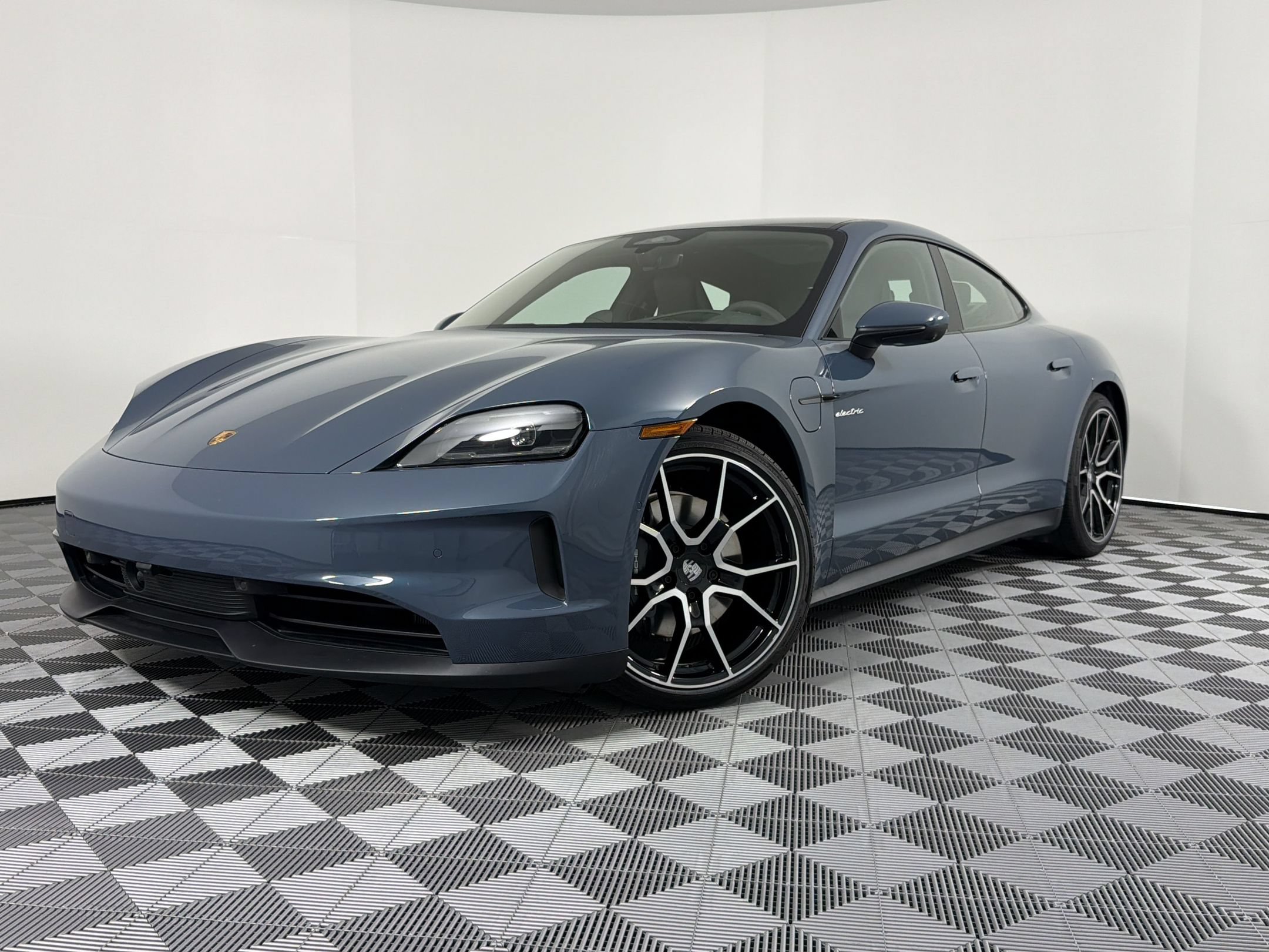 New 2026 Porsche Taycan AWD/4WD image 1