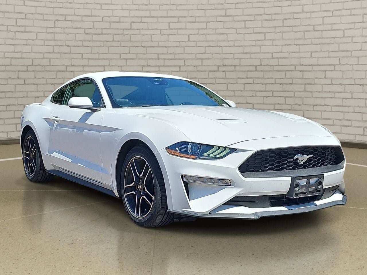 Used 2023 Ford Mustang Premium RWD image 3
