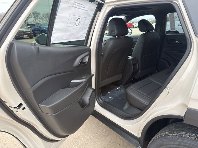New 2026 Chevrolet Trax RS w/ Sunroof Package image 34