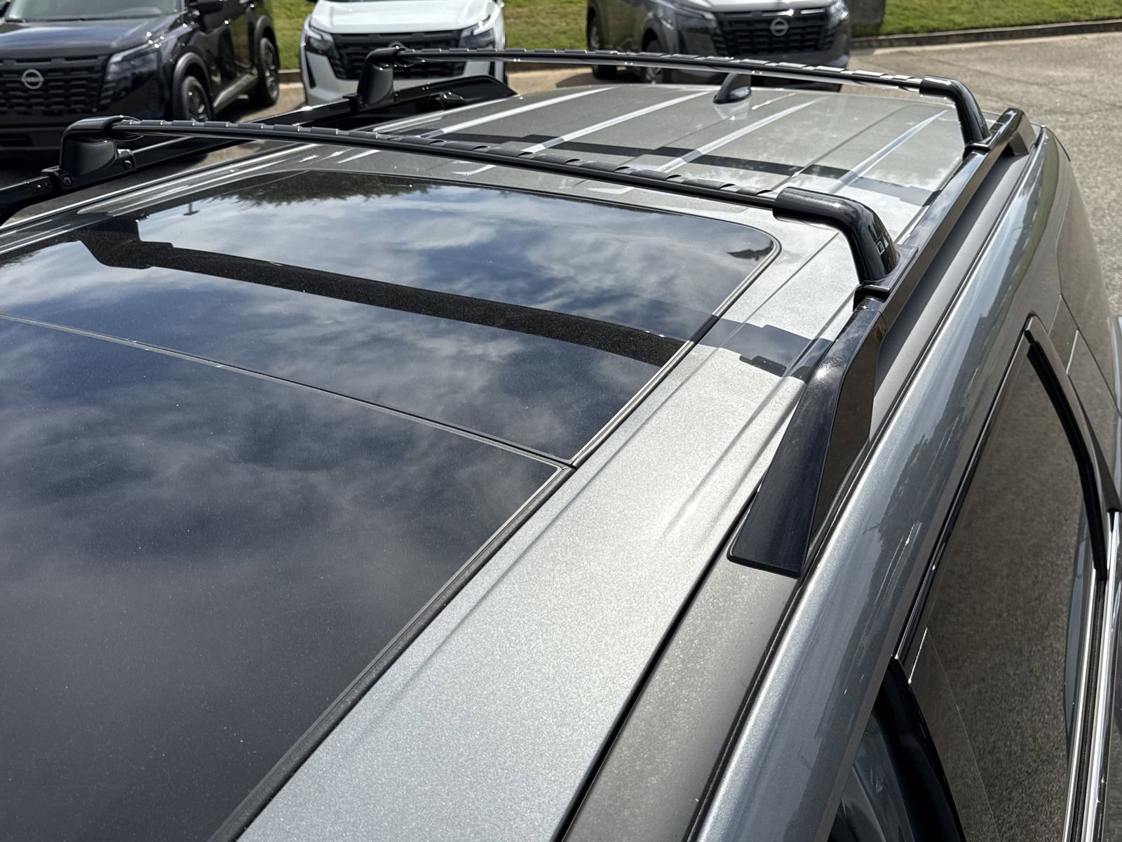 New 2026 Nissan Pathfinder SV w/ SV Premium Package FWD image 27