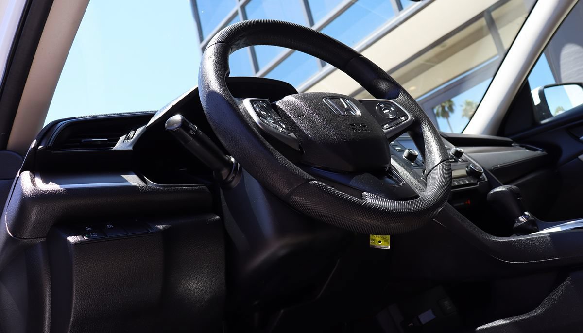 Used 2021 Honda Civic LX image 39