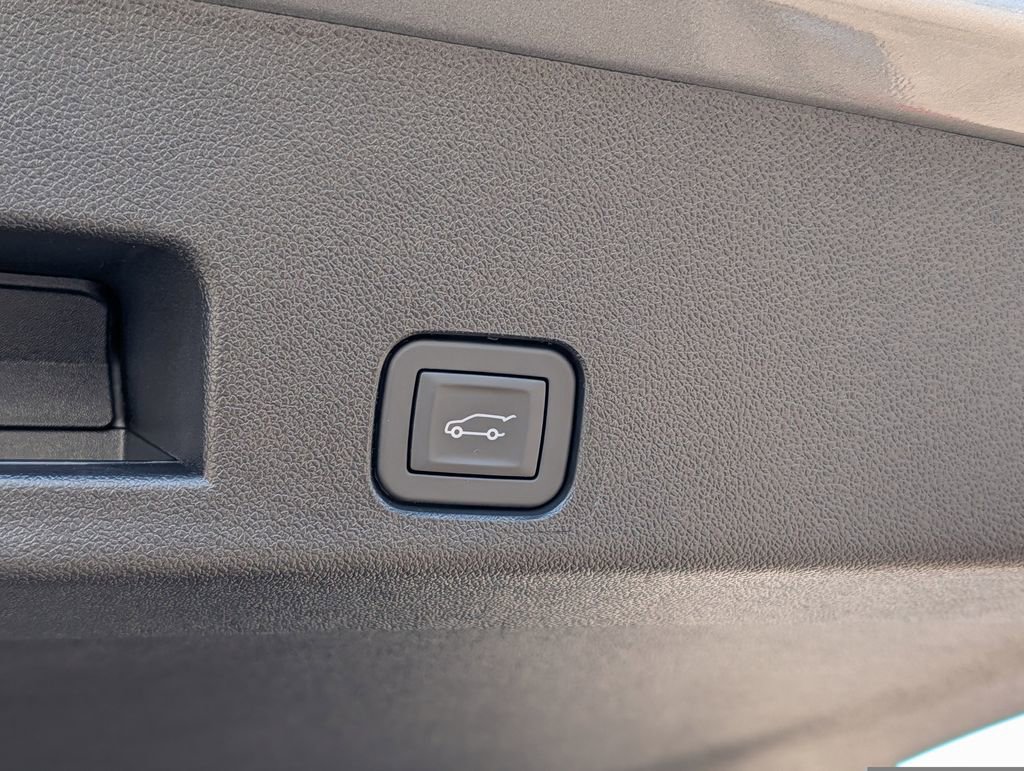 New 2026 Buick Enclave Sport Touring w/ Power Package image 21