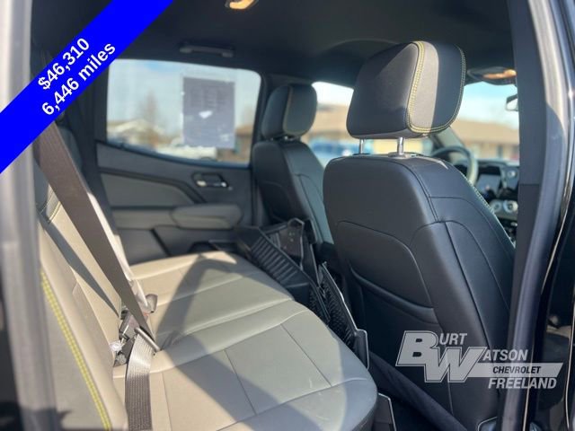 Used 2025 Chevrolet Colorado ZR2 w/ Technology Package image 11