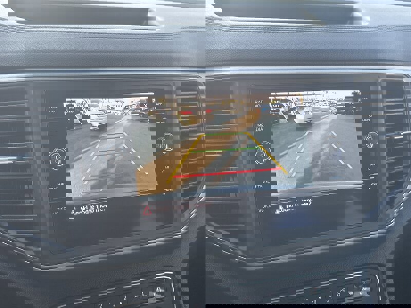 Used 2020 Volkswagen Atlas Cross Sport SE w/ Panoramic Sunroof Package image 33