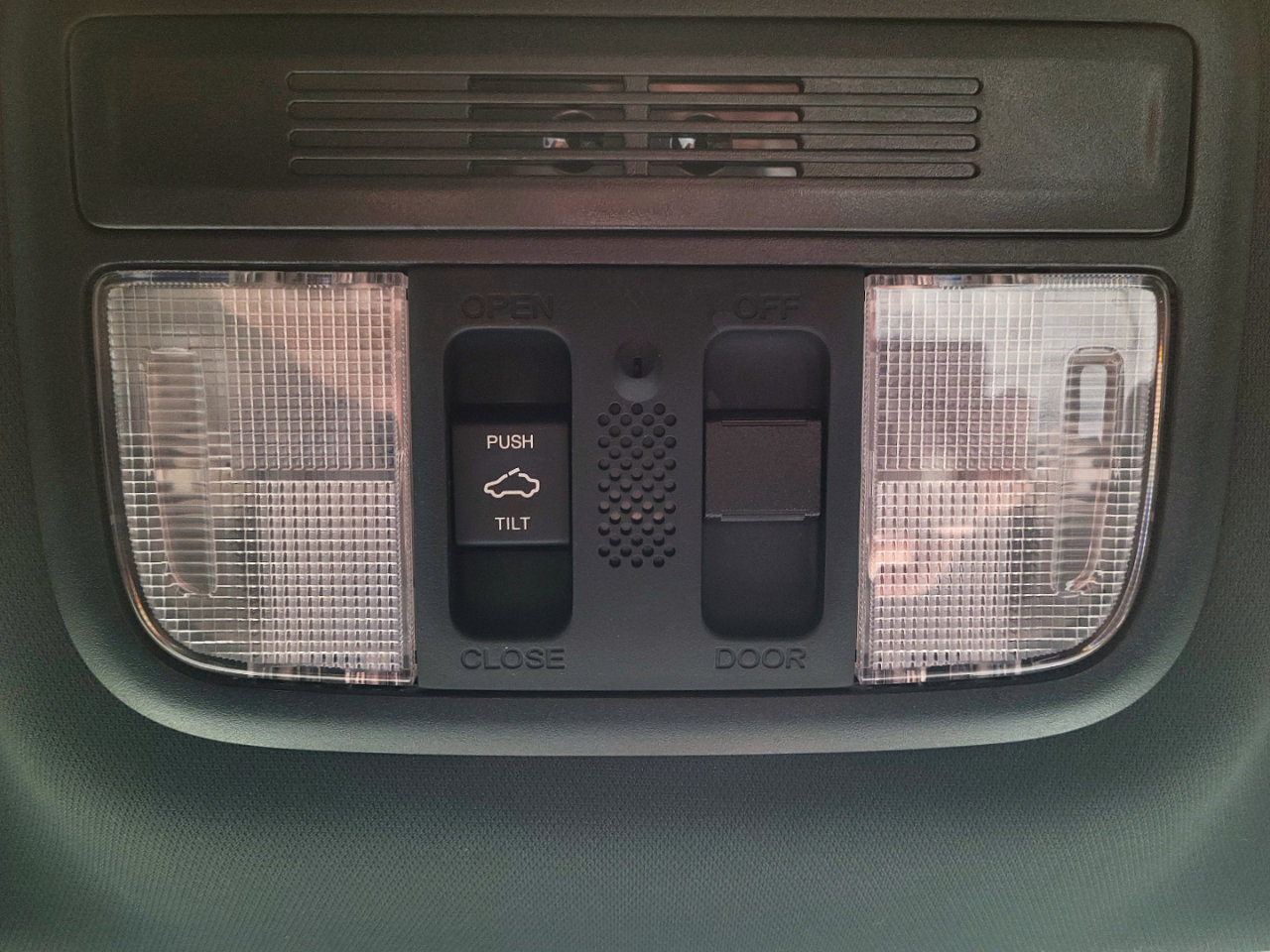 Used 2018 Honda Civic Si image 15