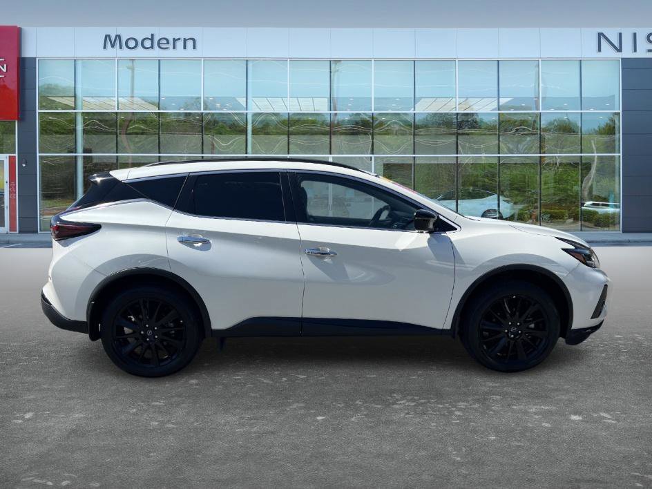 Certified 2024 Nissan Murano SV w/ SV Midnight Edition Package FWD image 4
