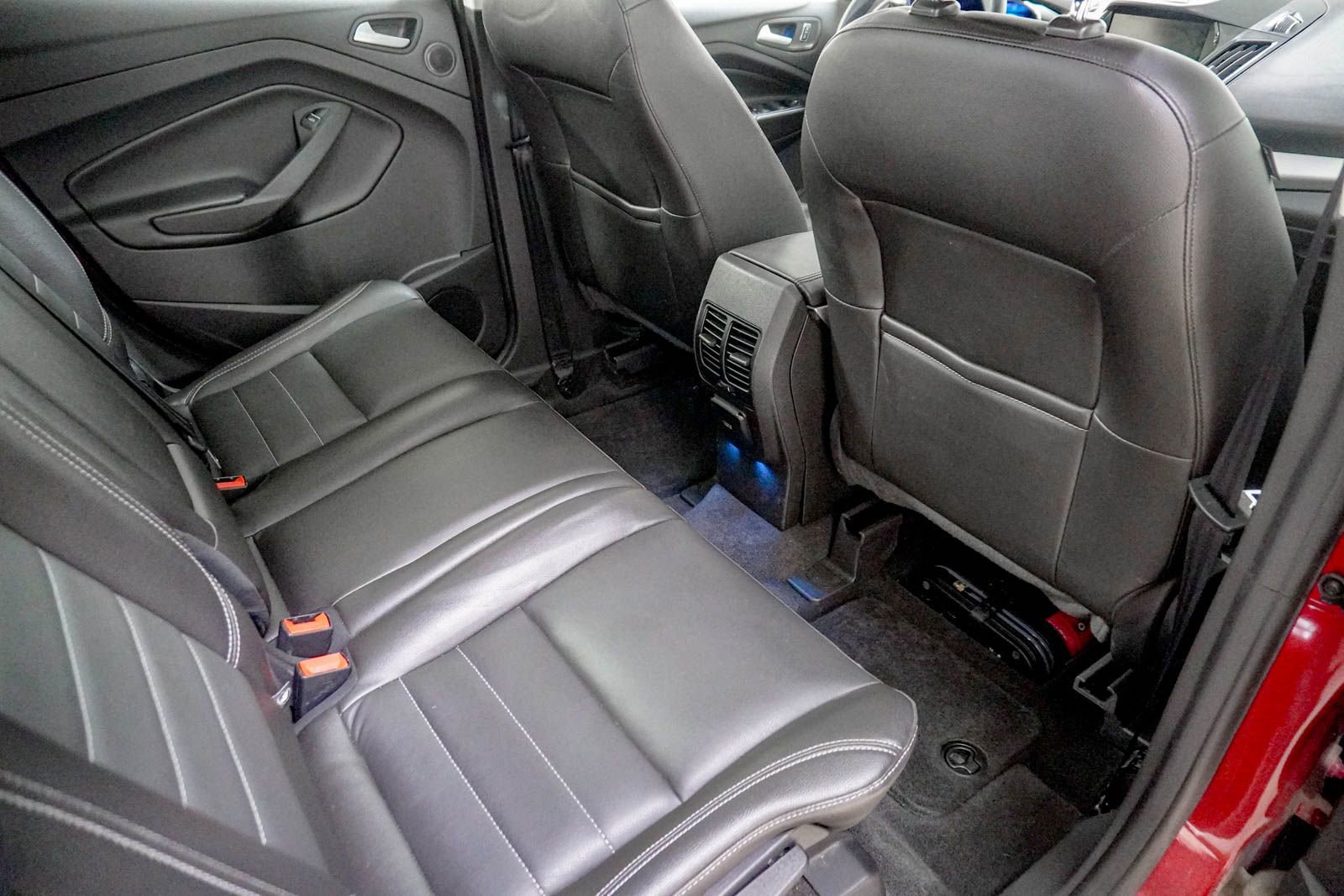 Used 2013 Ford C-MAX SEL FWD image 34