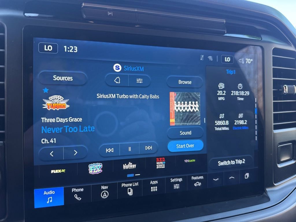 Used 2025 Ford F150 XLT w/ Equipment Group 302A MID image 25