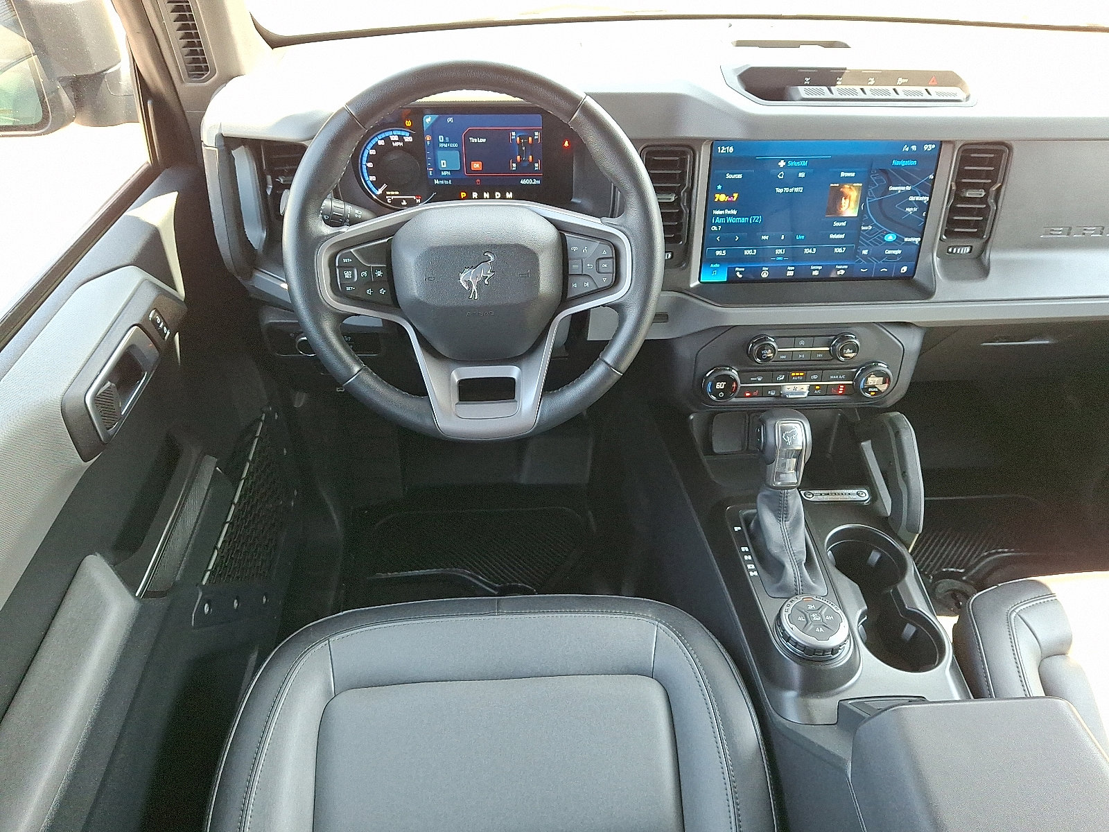 Used 2024 Ford Bronco Everglades image 11