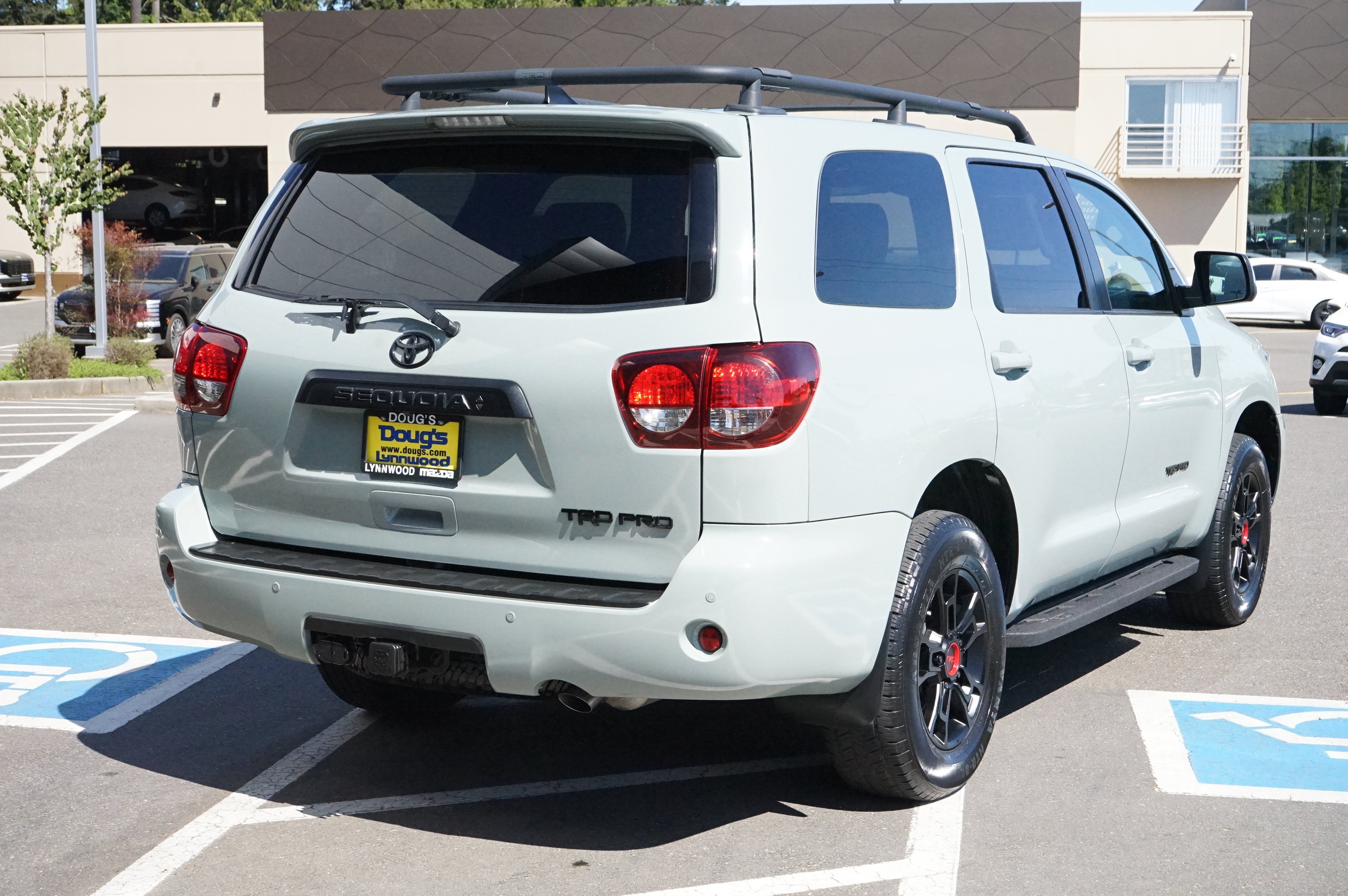 Used 2021 Toyota Sequoia TRD Pro AWD/4WD image 3