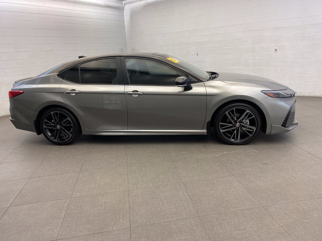 Used 2025 Toyota Camry XSE w/ Premium Package FWD image 4