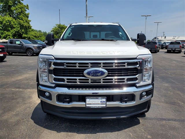 New 2025 Ford F450 XL w/ XL Chrome Package image 2