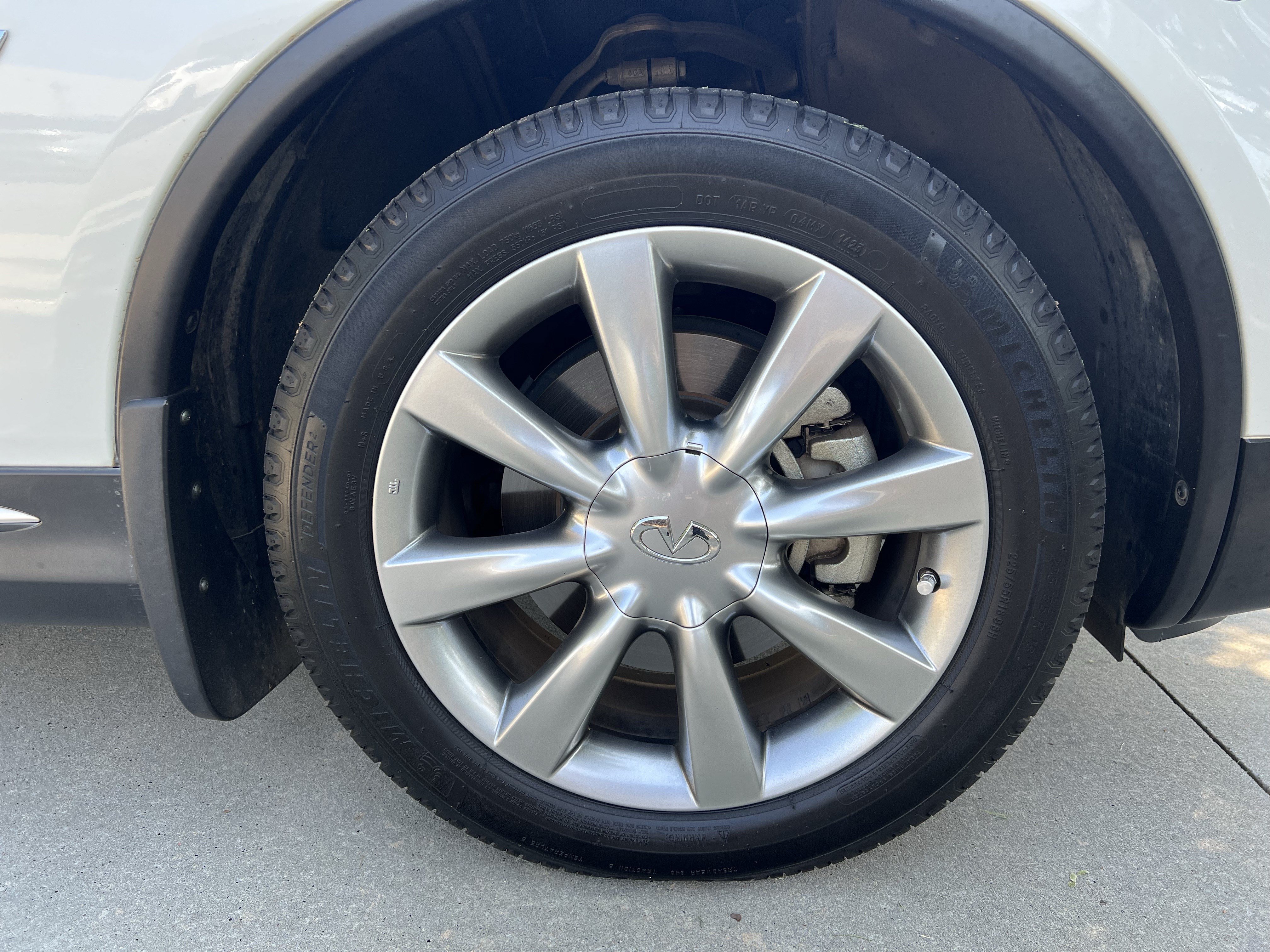 Used 2017 INFINITI QX50 AWD w/ Premium Plus Package image 13