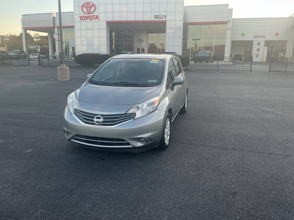 Used 2014 Nissan Versa Note SV w/ Sport Value Package FWD image 1