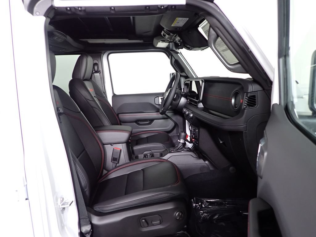 New 2027 Jeep Wrangler Unlimited Rubicon AWD/4WD image 40