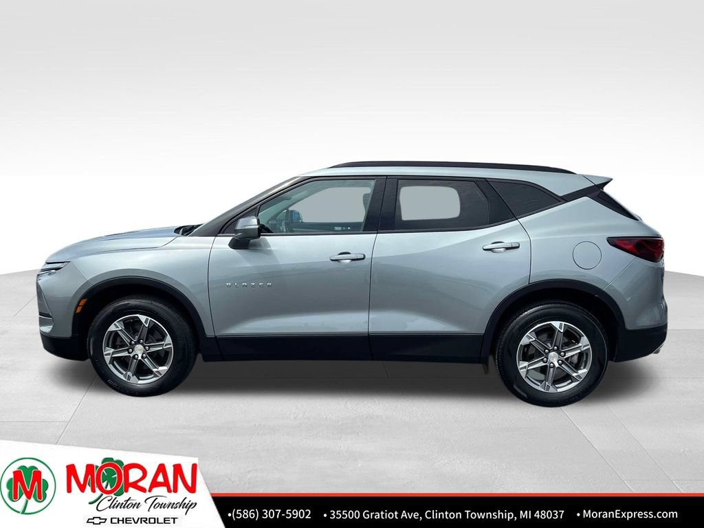 Certified 2023 Chevrolet Blazer LT FWD image 3