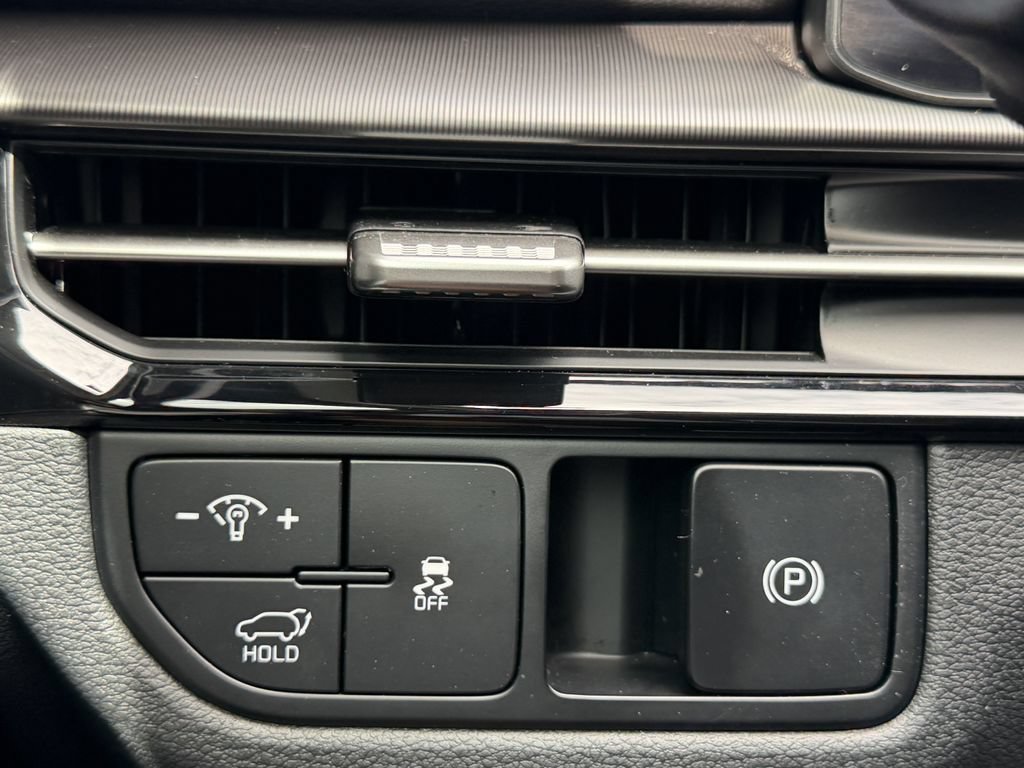 Certified 2026 Kia Sportage SX FWD image 34