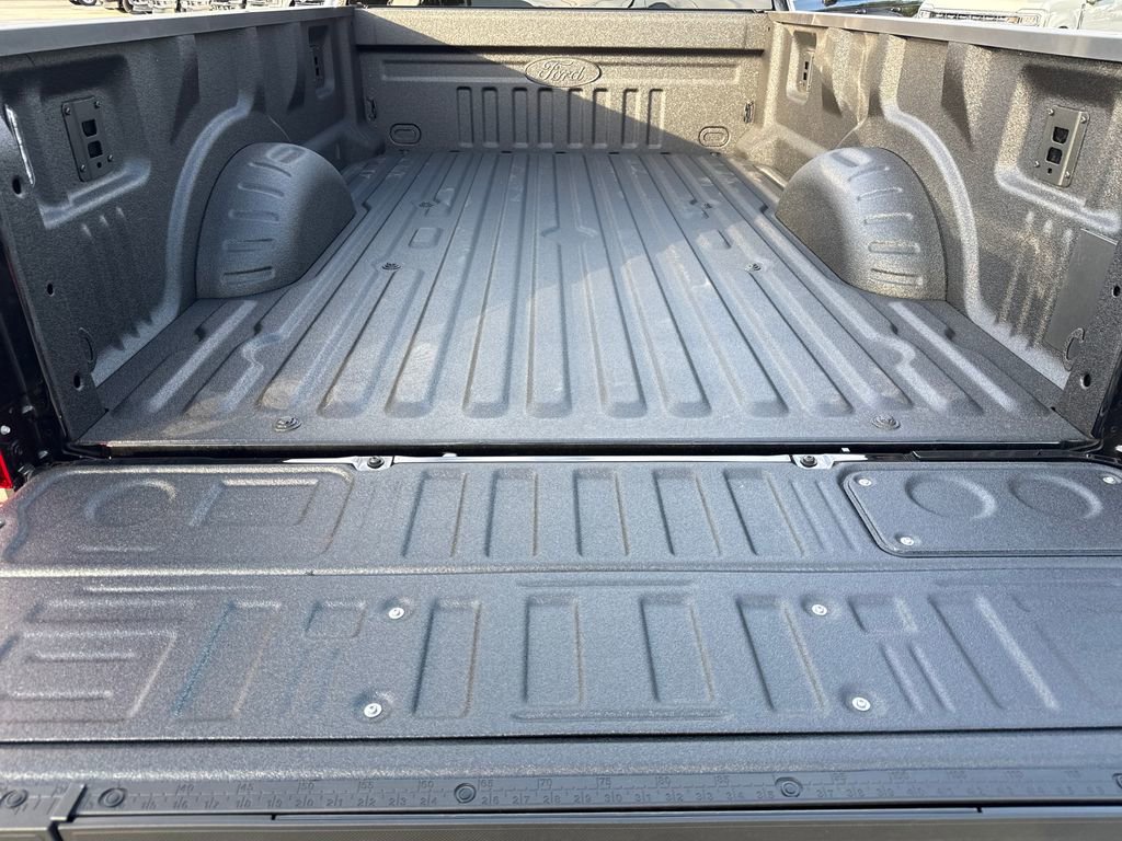 New 2026 Ford F350 Platinum image 22