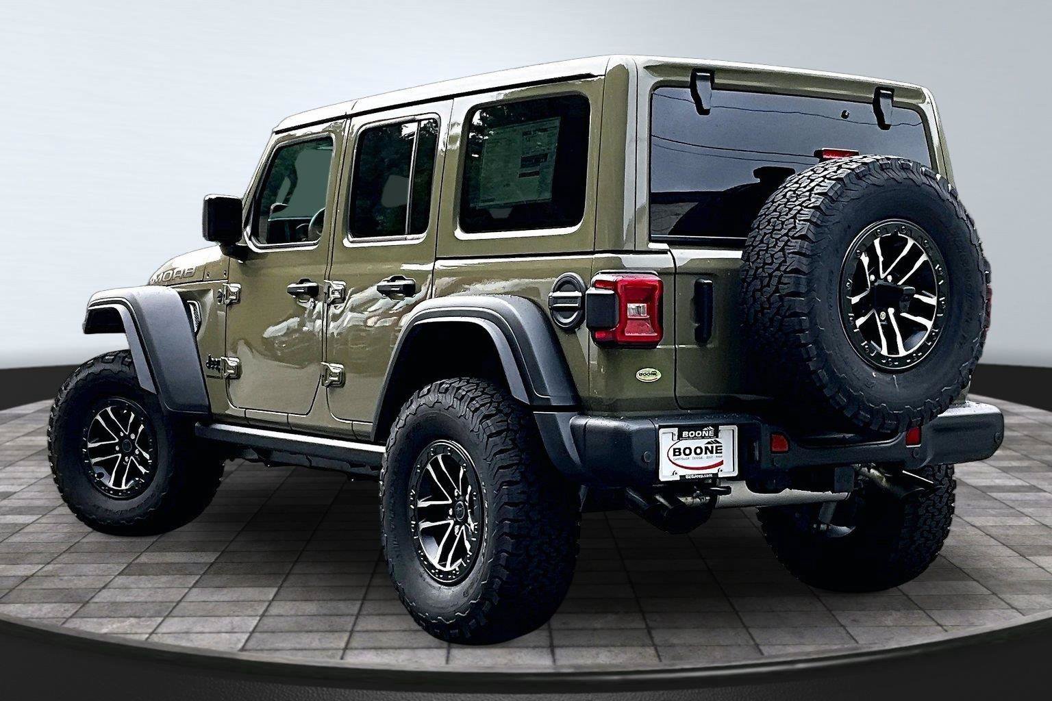 New 2026 Jeep Wrangler Unlimited Rubicon 392 w/ Quick Order Package 27X Moab AWD/4WD image 4