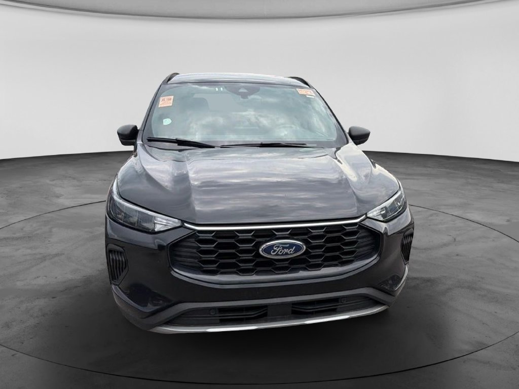 Used 2025 Ford Escape ST-Line FWD image 3
