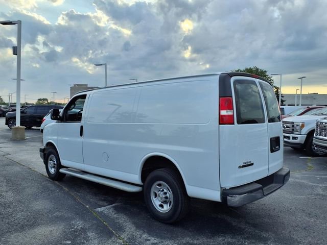 Used 2023 Chevrolet Express 2500 w/ Driver Convenience Package image 11