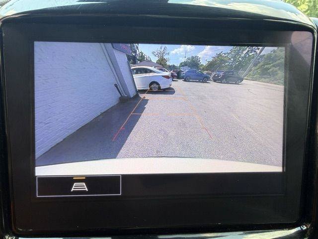 Used 2022 Chevrolet Traverse LT w/ LPO, Floor Liner Package AWD/4WD image 18