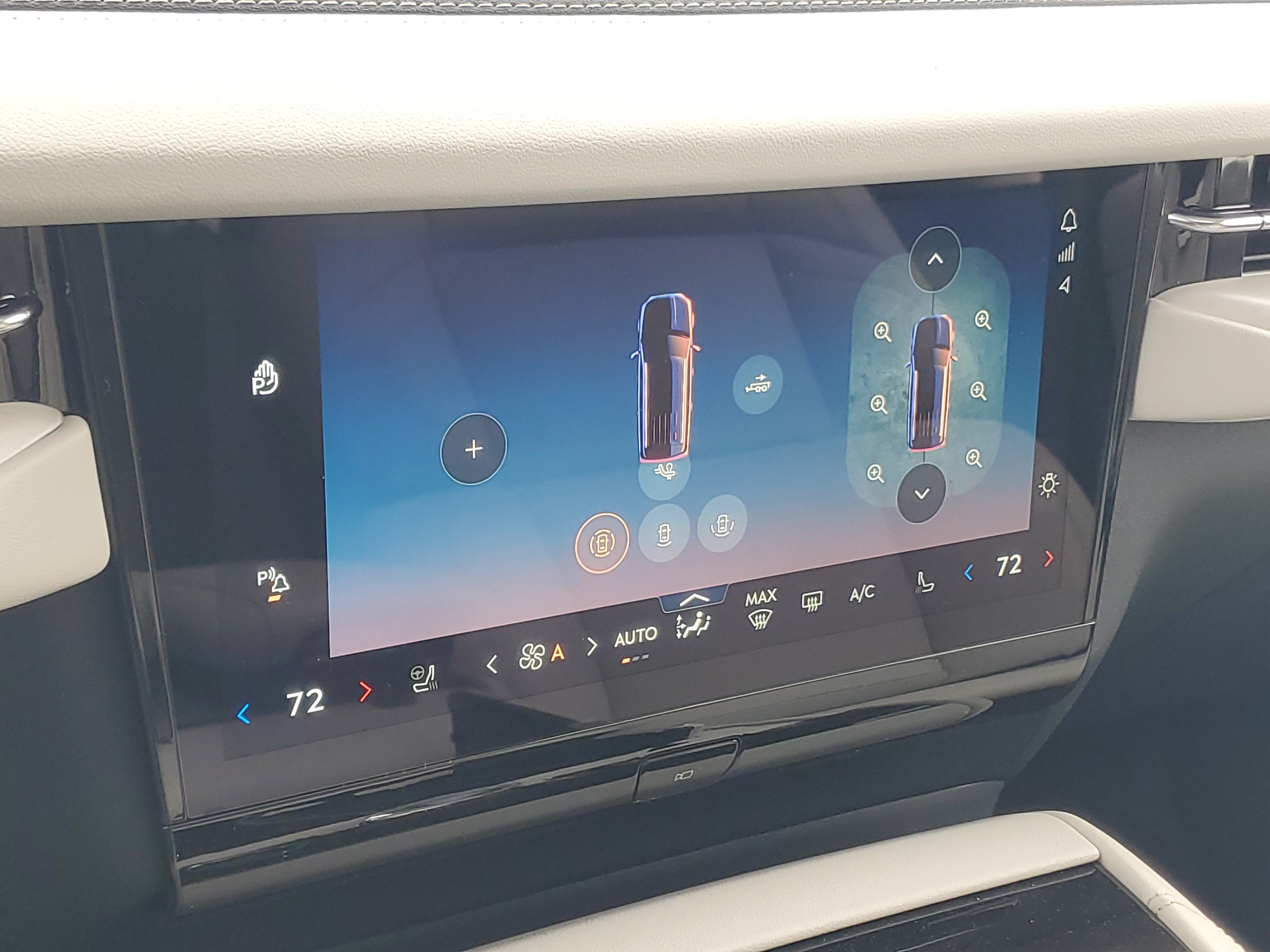 New 2026 Lincoln Navigator Reserve AWD/4WD image 24