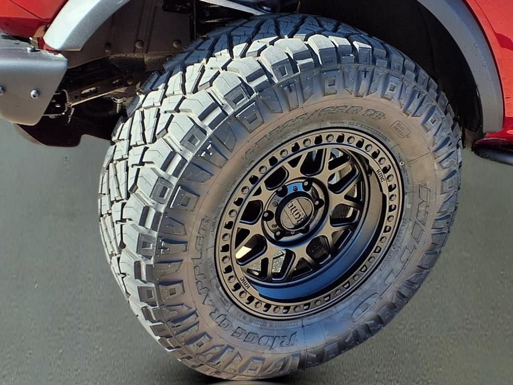 New 2025 Ford Bronco Badlands image 33