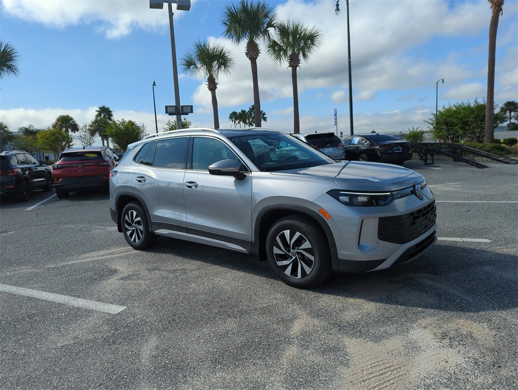 New 2026 Volkswagen Tiguan S image 2