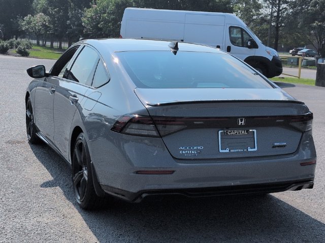 Used 2024 Honda Accord Sport image 5