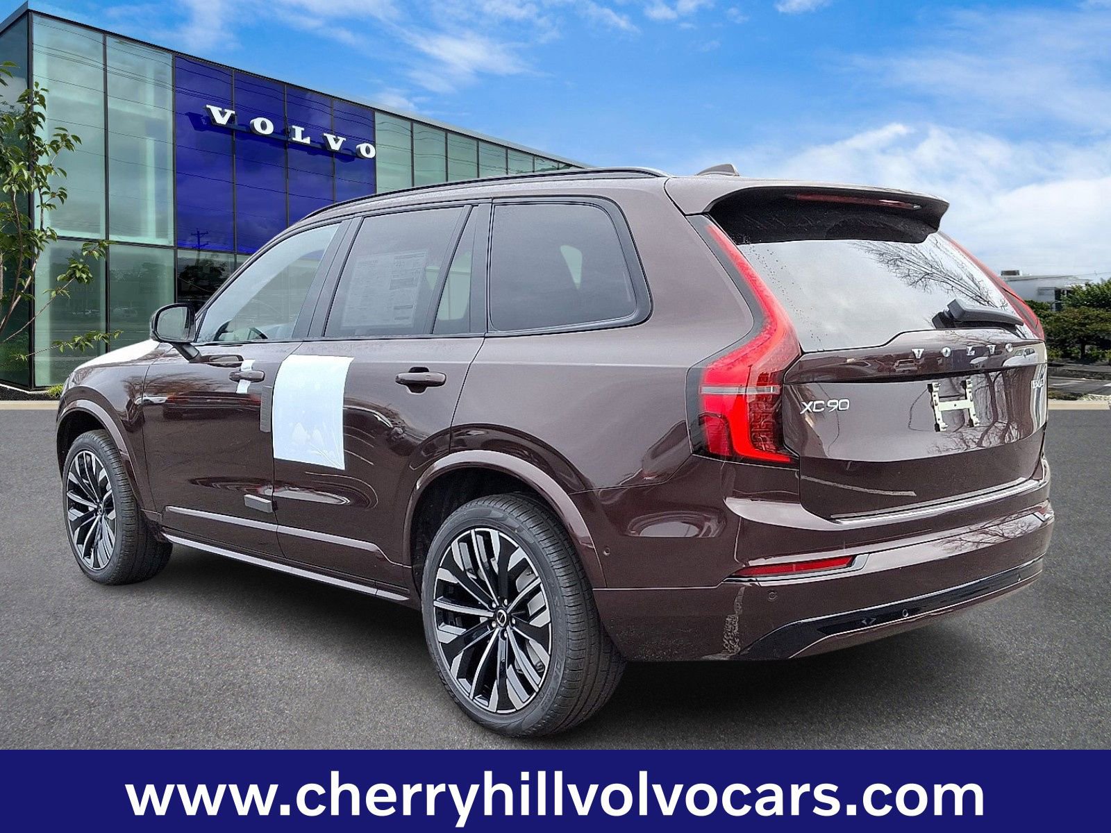 New 2026 Volvo XC90 B6 Ultra w/ Lounge Package image 3