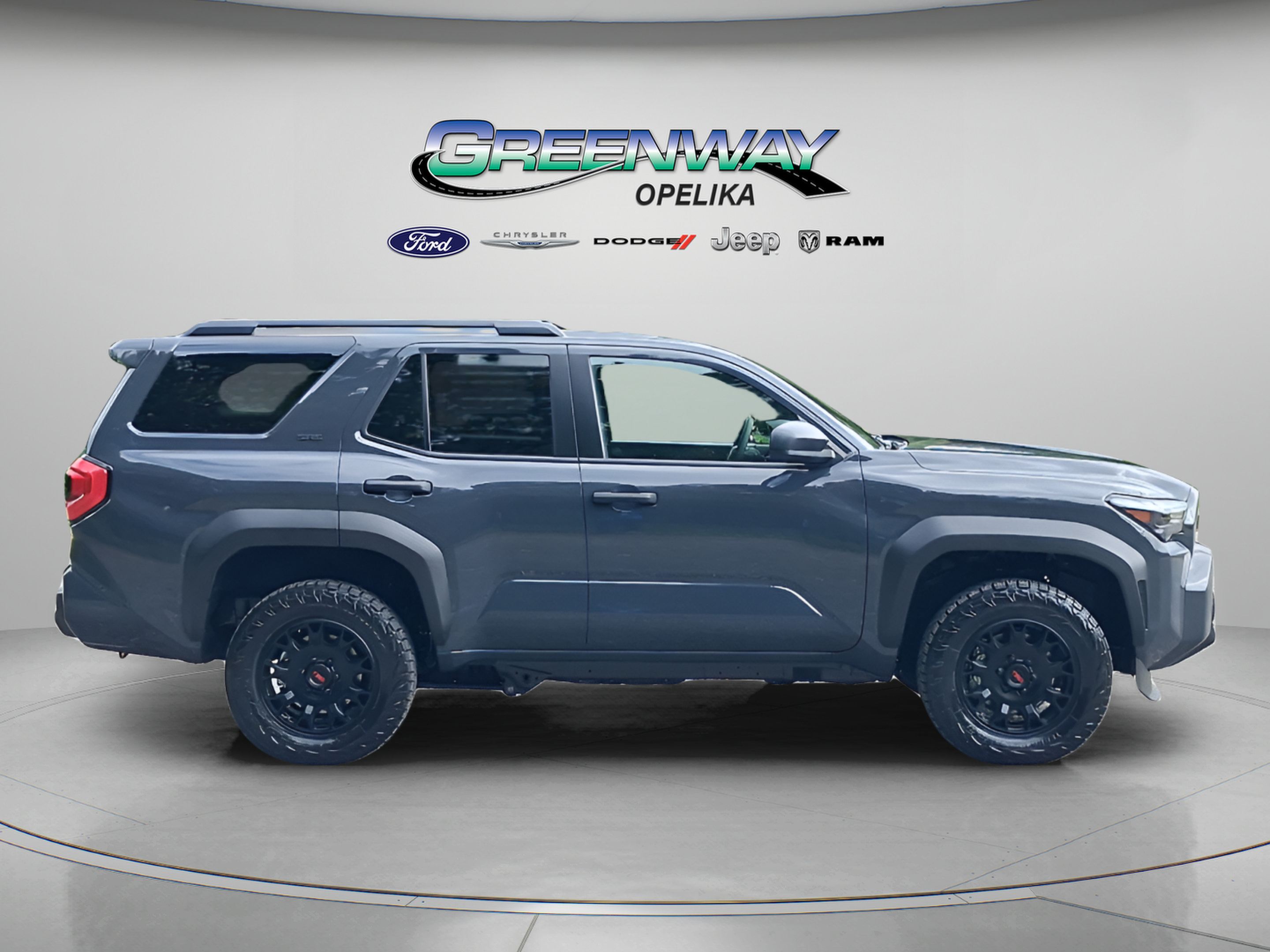 Used 2026 Toyota 4Runner SR5 AWD/4WD image 8