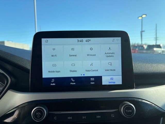 Used 2021 Ford Escape SE image 17