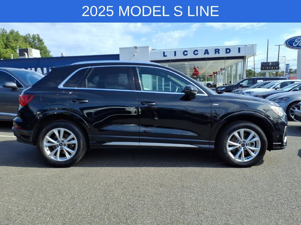 Used 2025 Audi Q3 2.0T Premium AWD/4WD image 8