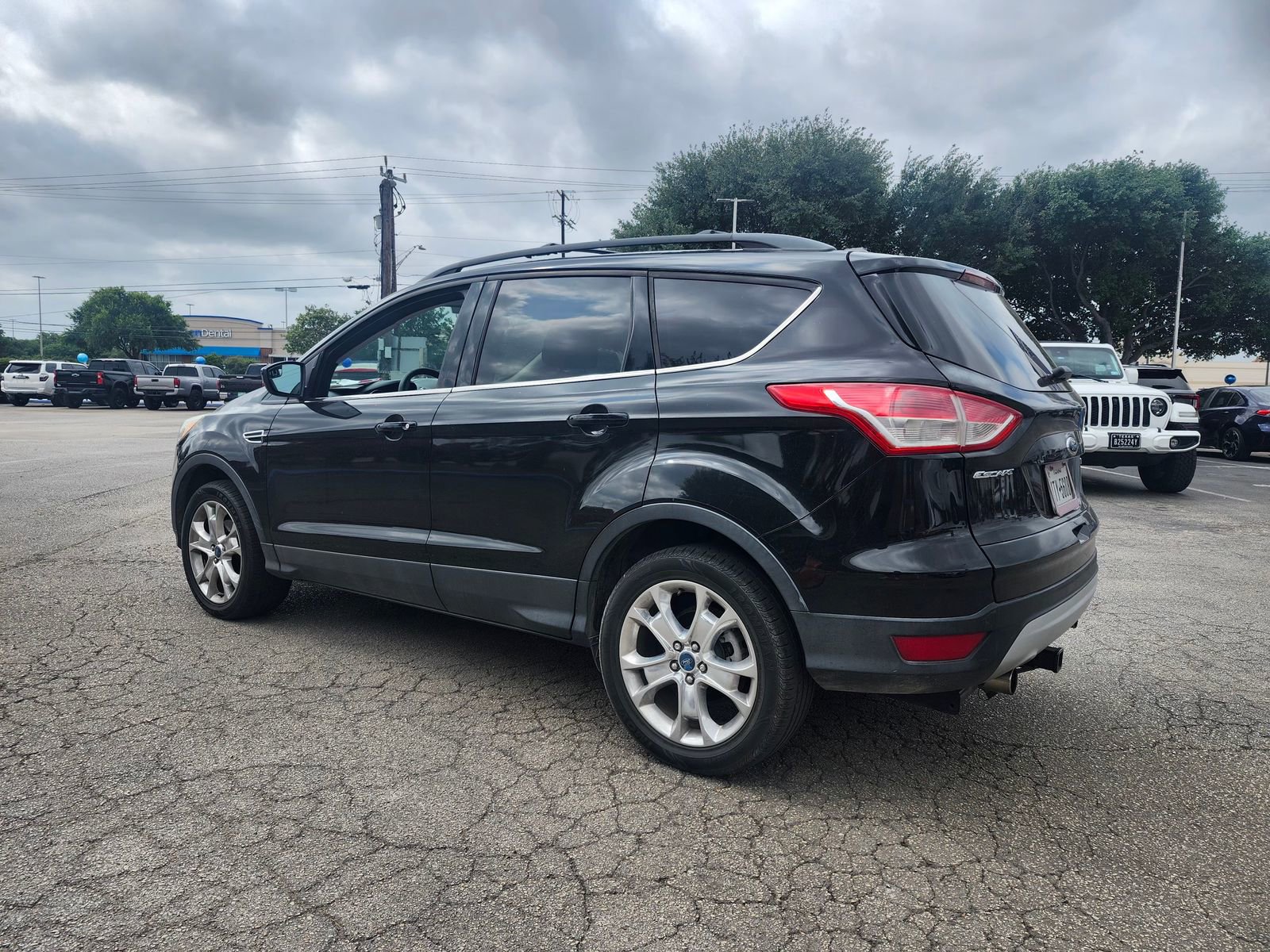 Used 2013 Ford Escape SE image 4