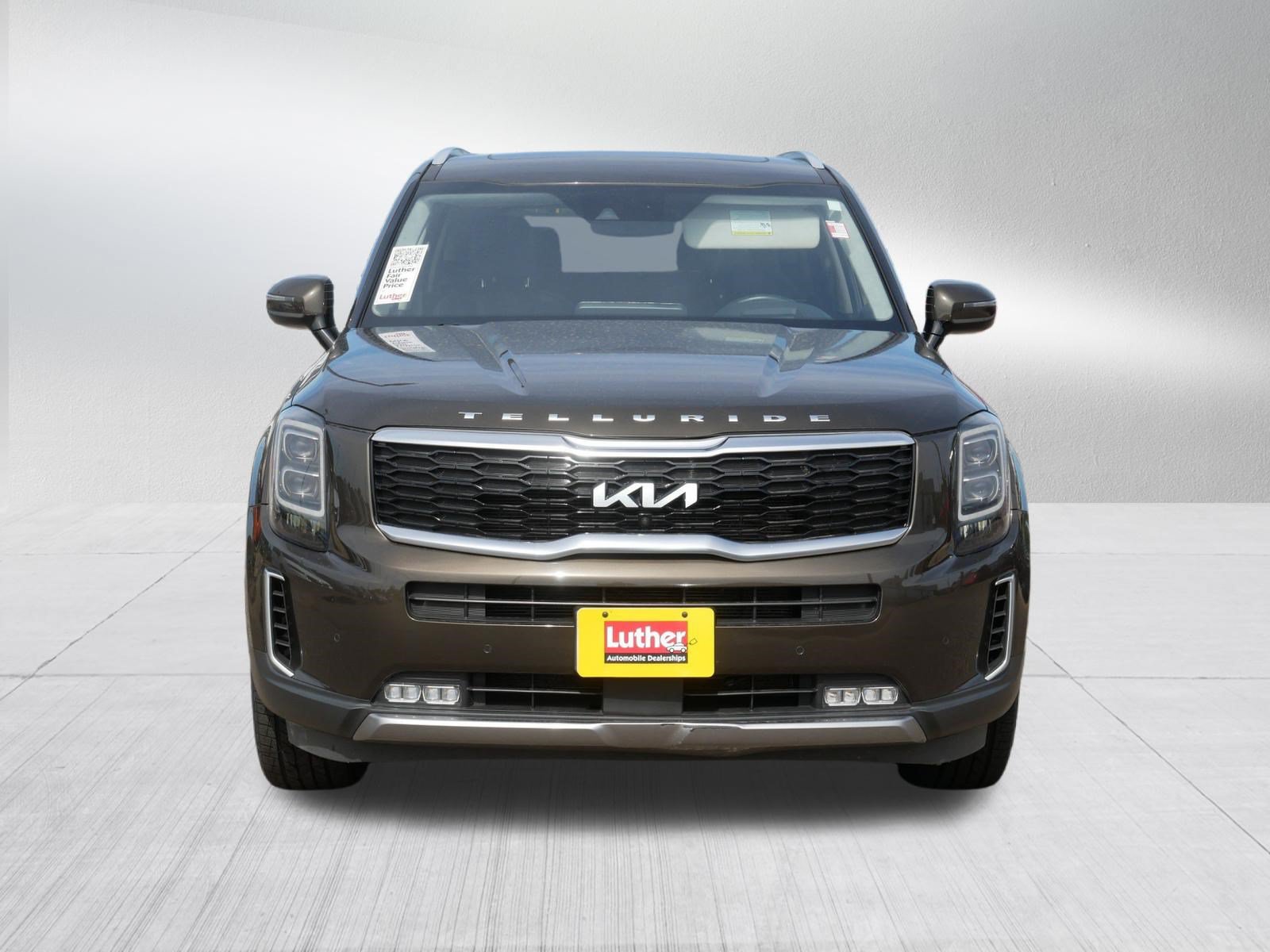 Used 2022 Kia Telluride SX w/ SX Prestige Package AWD/4WD image 2