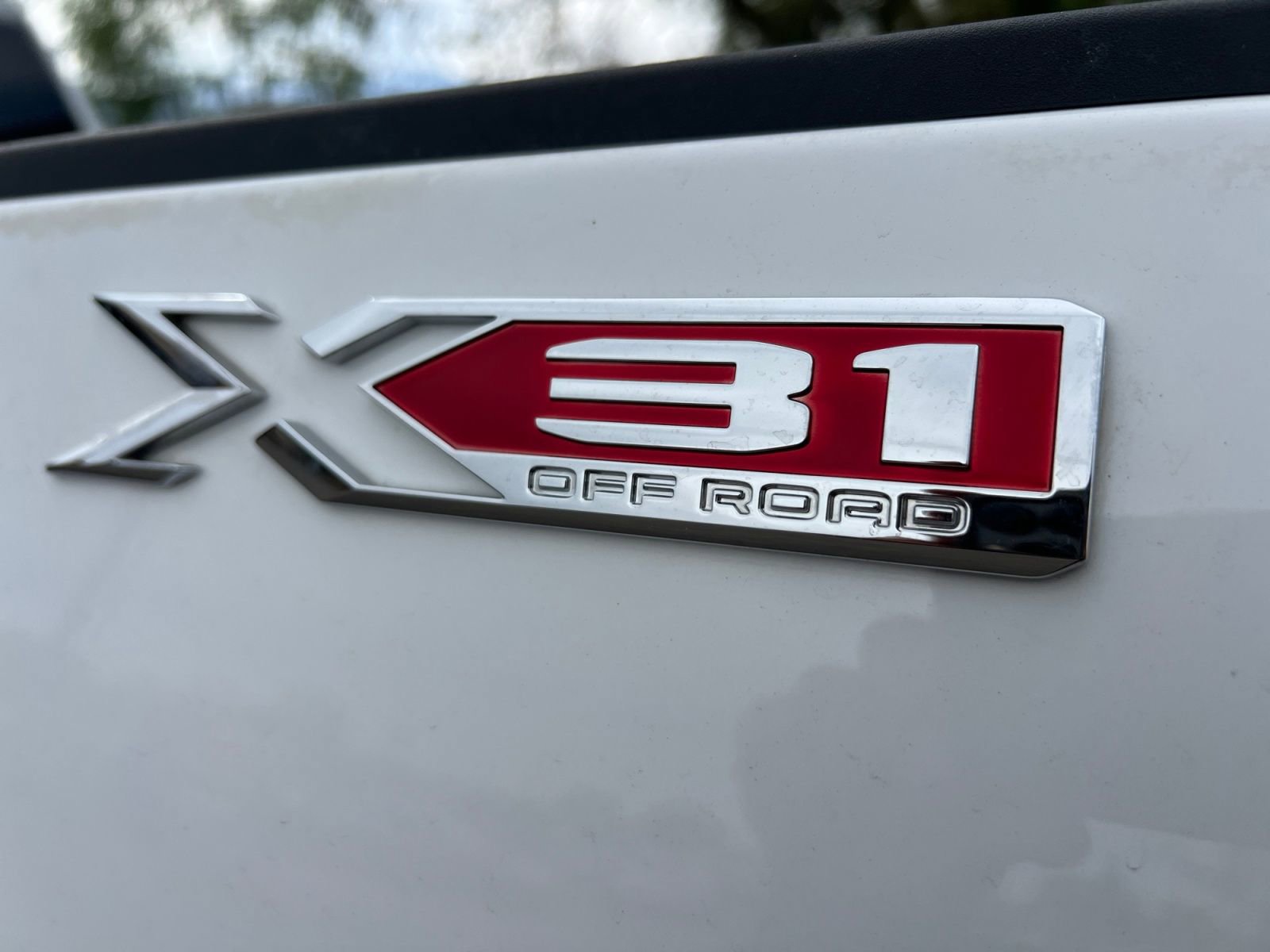 Used 2023 GMC Sierra 3500 SLE w/ SLE Convenience Package AWD/4WD image 31