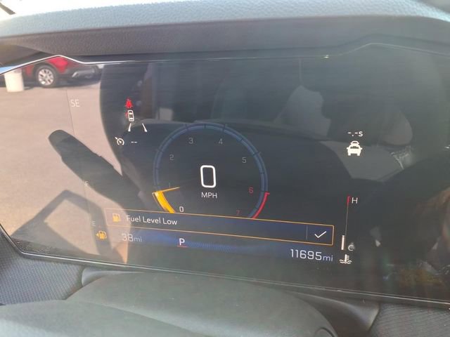 Used 2025 Chevrolet TrailBlazer LT w/ LT Cold Weather Package image 23