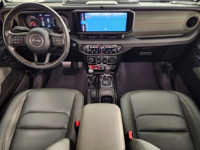 Used 2024 Jeep Gladiator Mojave AWD/4WD image 4