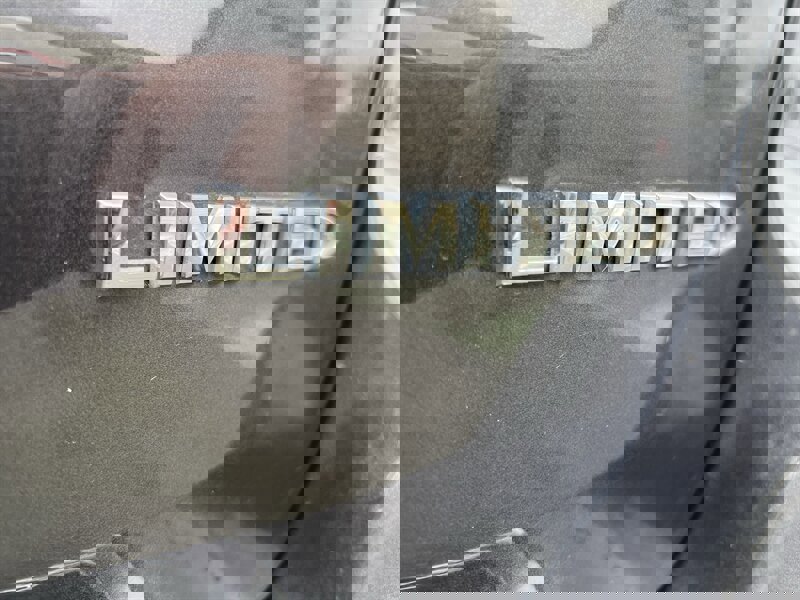 Used 2020 Jeep Grand Cherokee Limited image 15