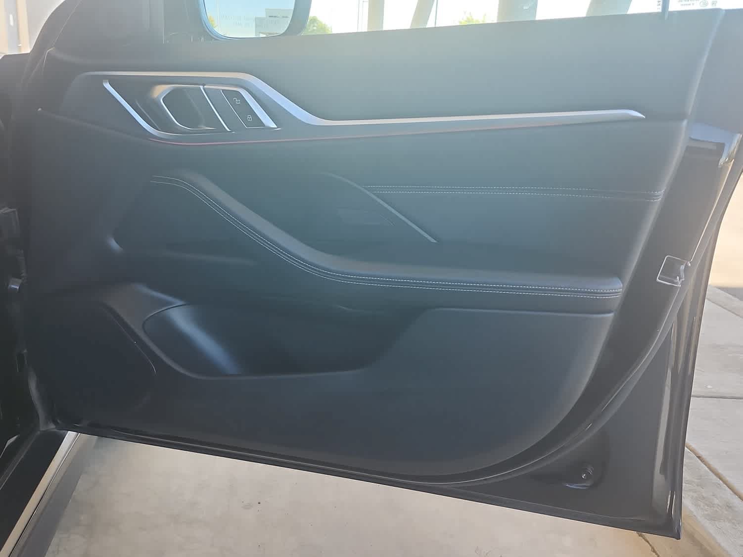 Used 2023 BMW i4 eDrive40 w/ Premium Package RWD image 12