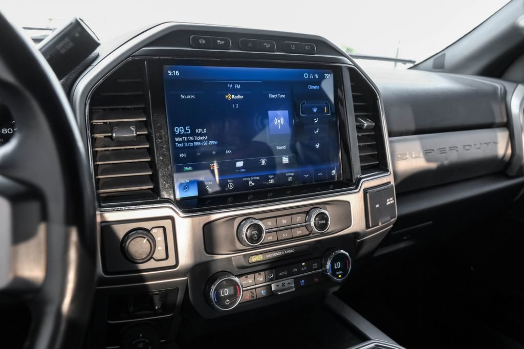 Used 2022 Ford F350 Platinum w/ FX4 Off-Road Package image 24