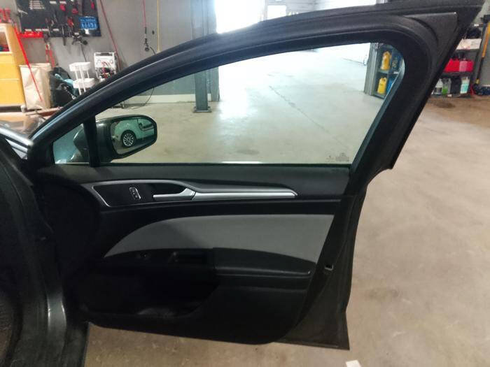 Used 2014 Ford Fusion S FWD image 32
