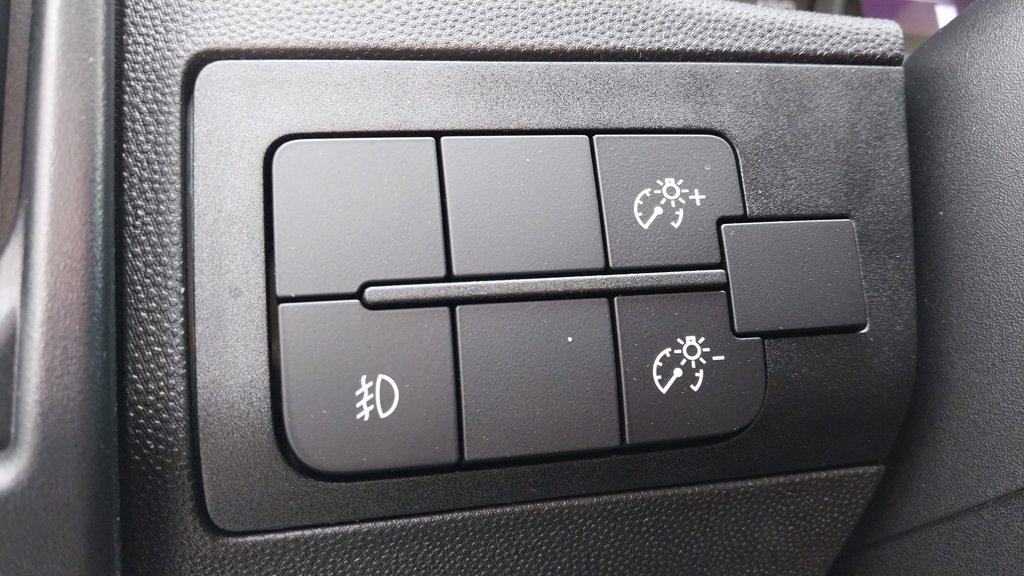 New 2025 RAM ProMaster 1500 w/ Convenience Group image 29