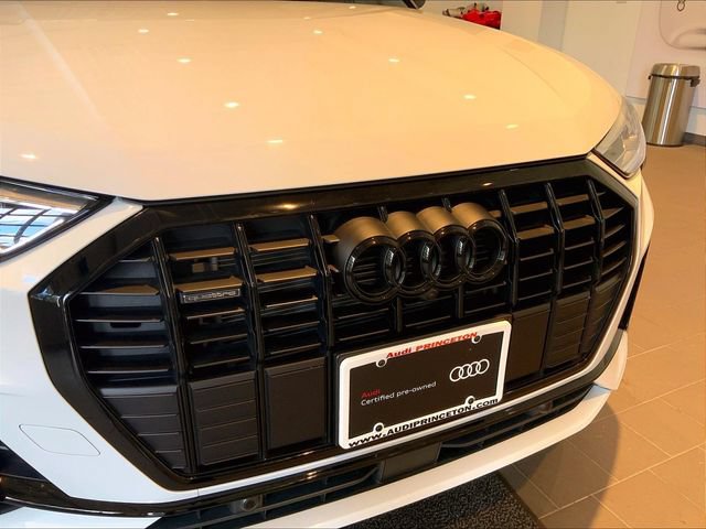 Certified 2025 Audi Q3 2.0T Premium Plus w/ Premium Plus Package AWD/4WD image 30