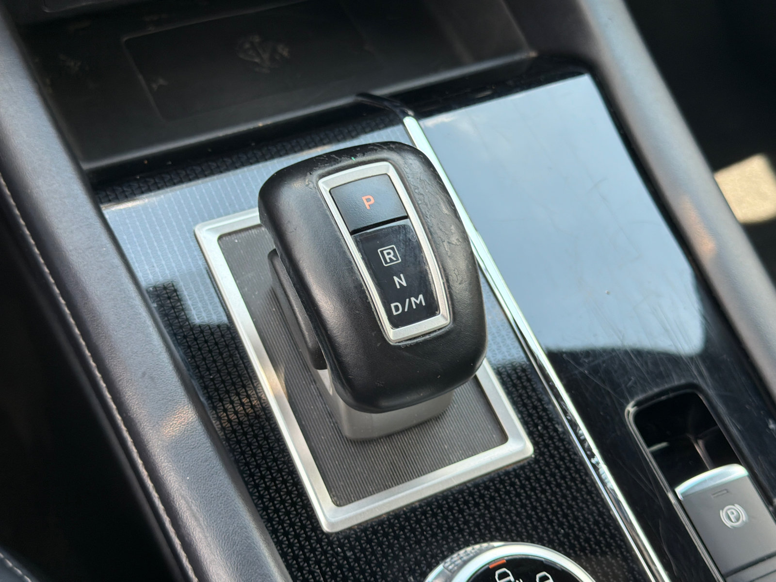 Used 2022 Mitsubishi Outlander SE FWD image 32