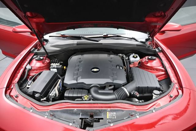 Used 2013 Chevrolet Camaro LT RWD image 18