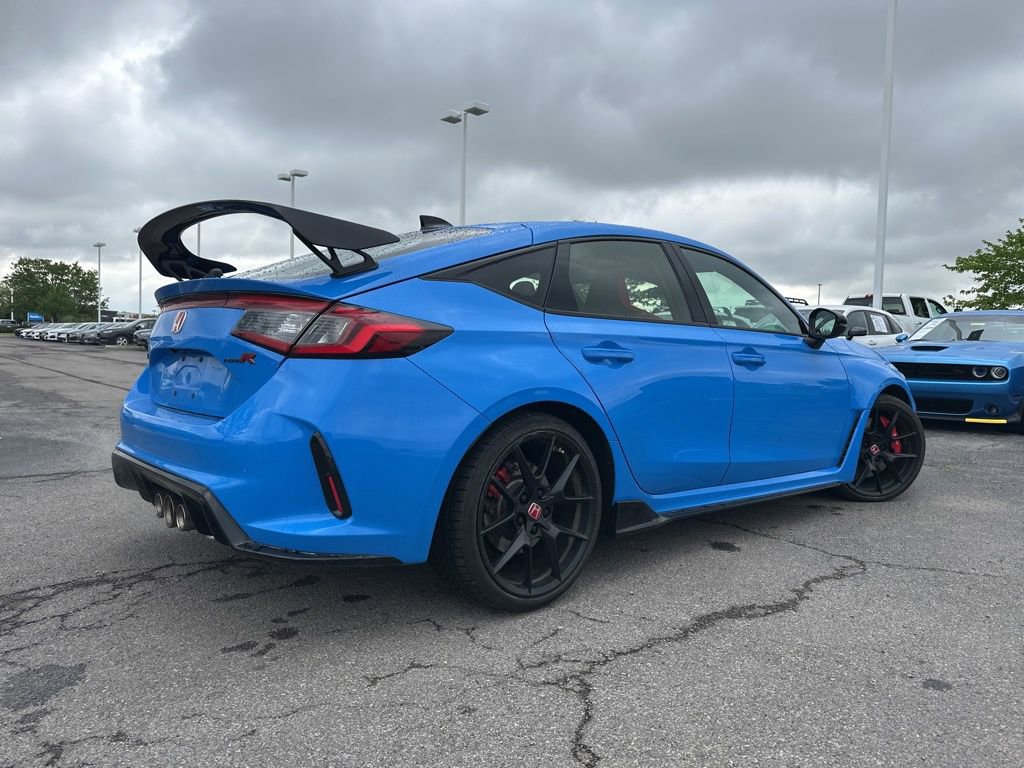 Used 2025 Honda Civic Type R image 11