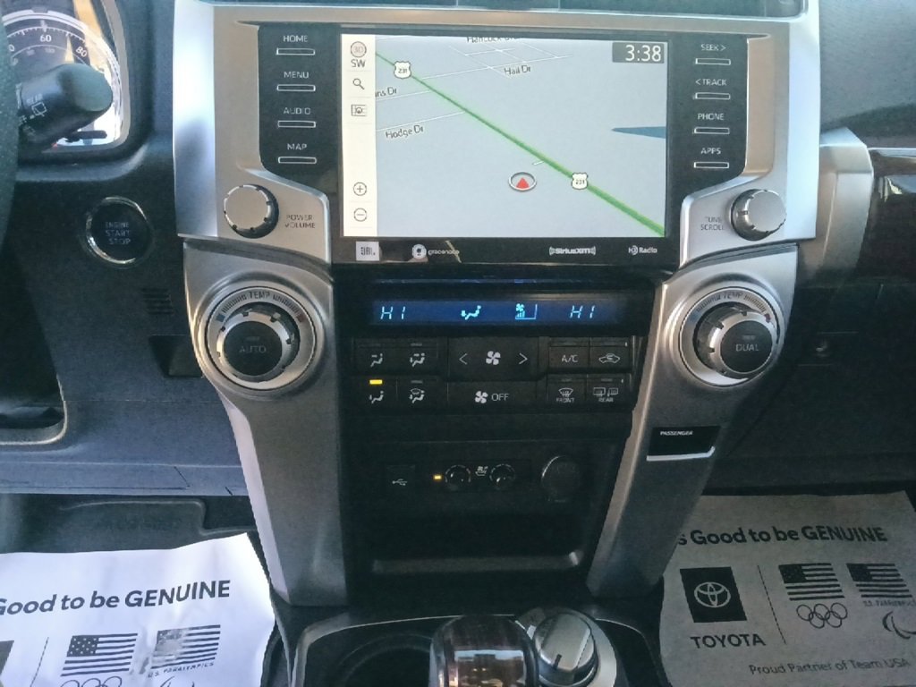 Used 2020 Toyota 4Runner Limited image 22