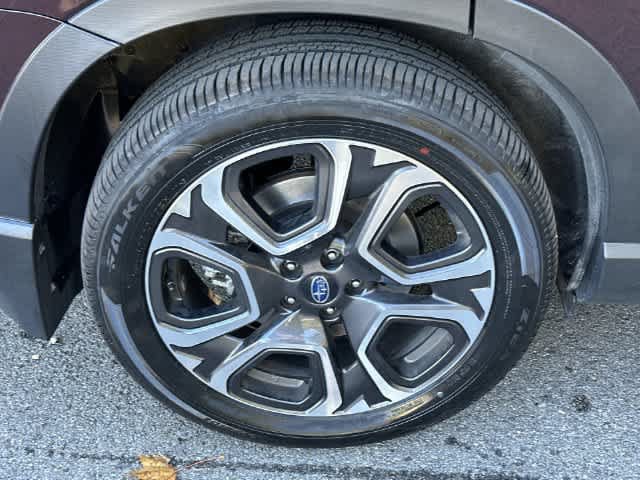 Certified 2025 Subaru Ascent Touring AWD/4WD image 5